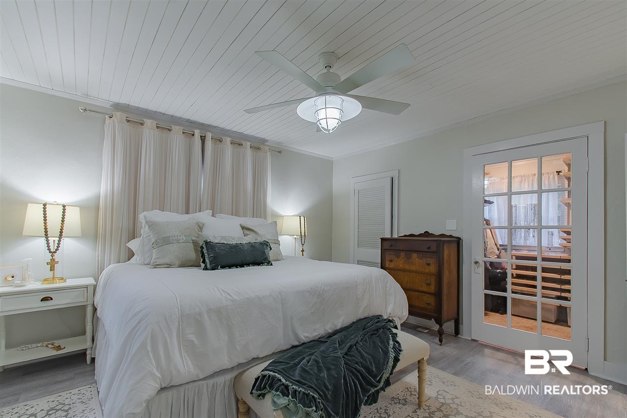 409 Azalea Street Fairhope, AL 36532 - Photo 17 of 39