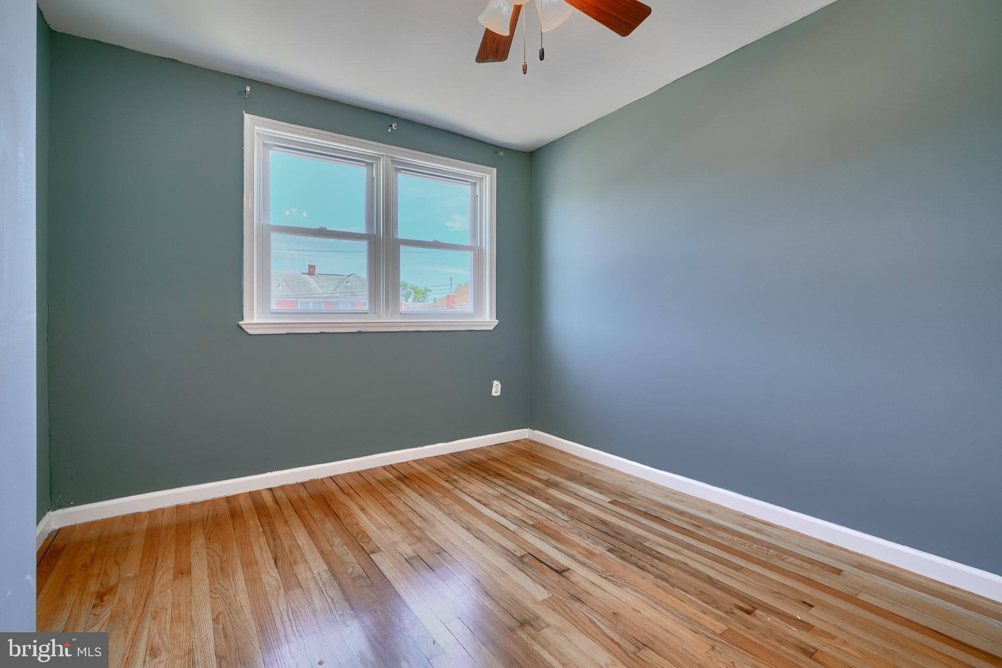 2212 Vailthorn Road Middle River, MD 21220 - Photo 17 of 31