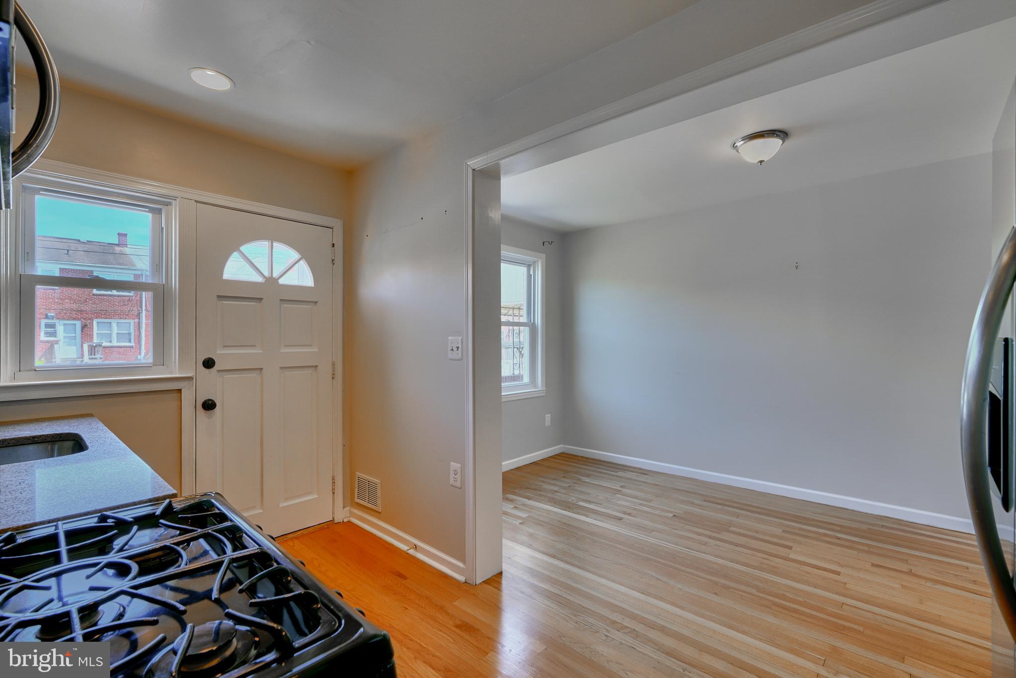 2212 Vailthorn Road Middle River, MD 21220 - Photo 8 of 31
