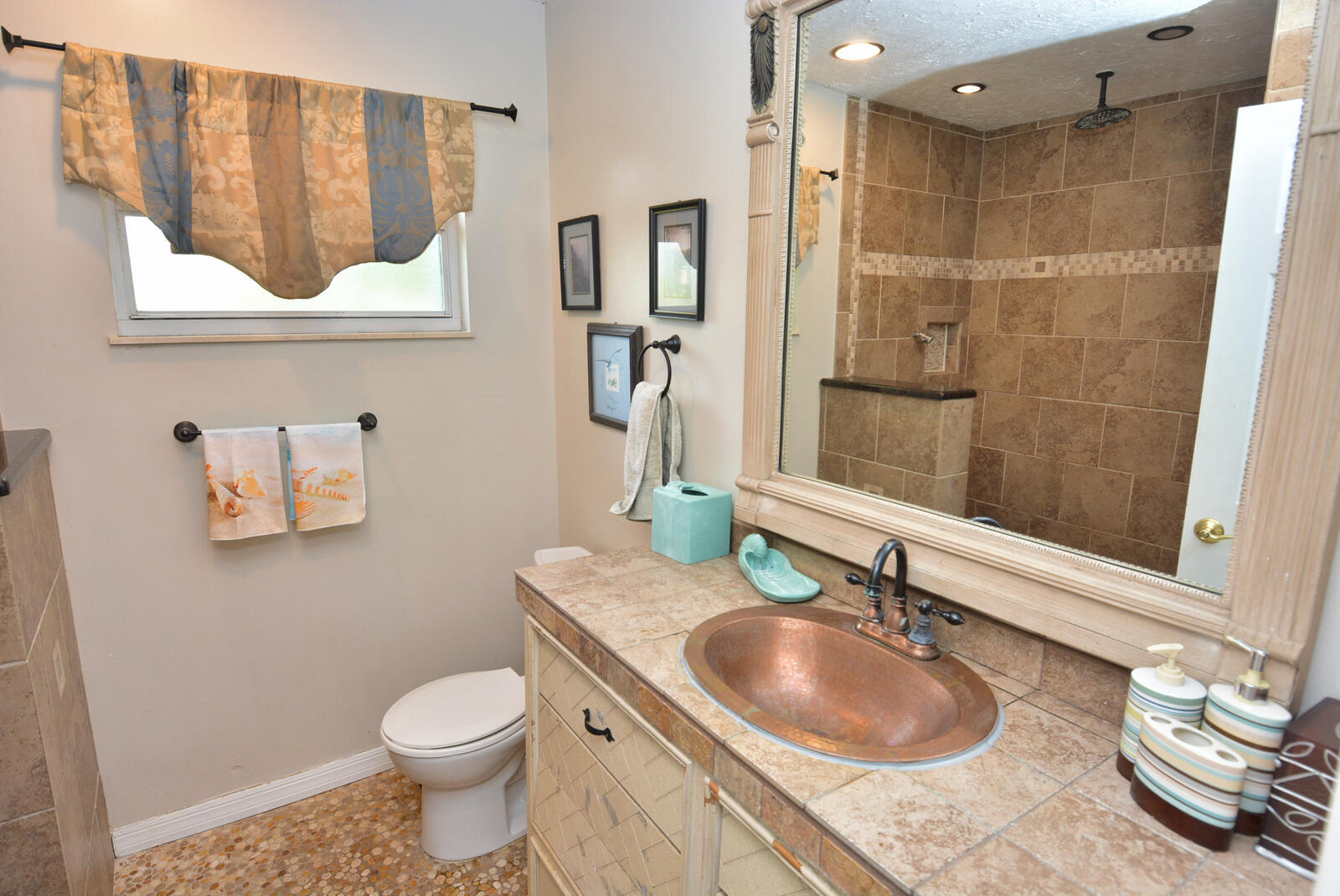 2198 Southeast Dolphin Road Port St. Lucie, FL 34952 - Photo 16 of 34 Master bathroom 1