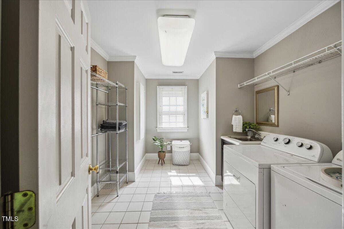 2725 Rosedale Avenue Raleigh, NC 27607 - Photo 39 of 66 34-2A1A6837