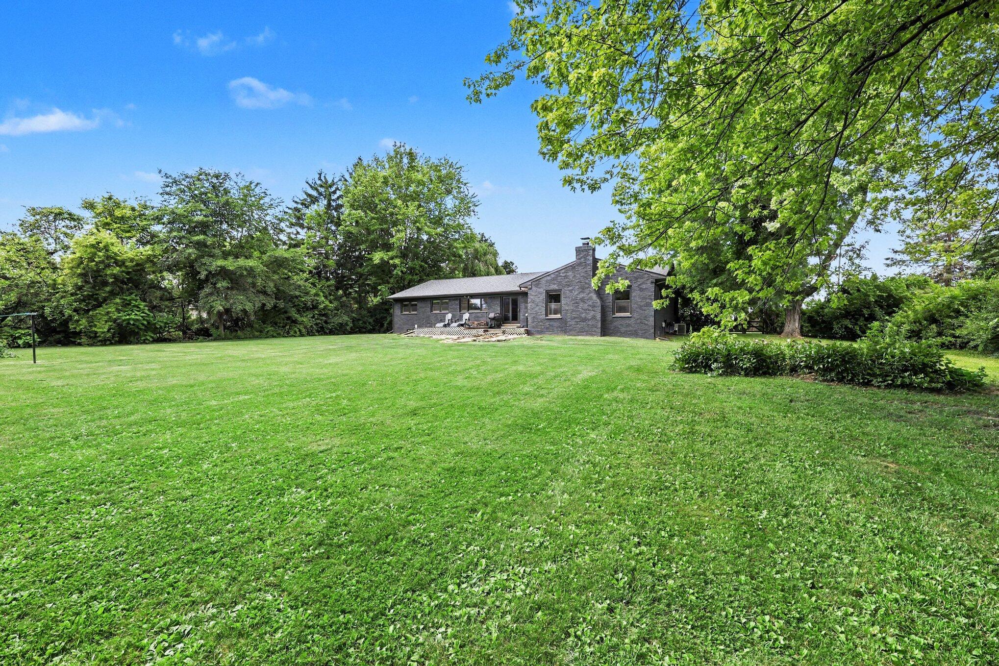 1145 West Bemis Road Saline, MI 48176 - Photo 7 of 62 044_file_5995