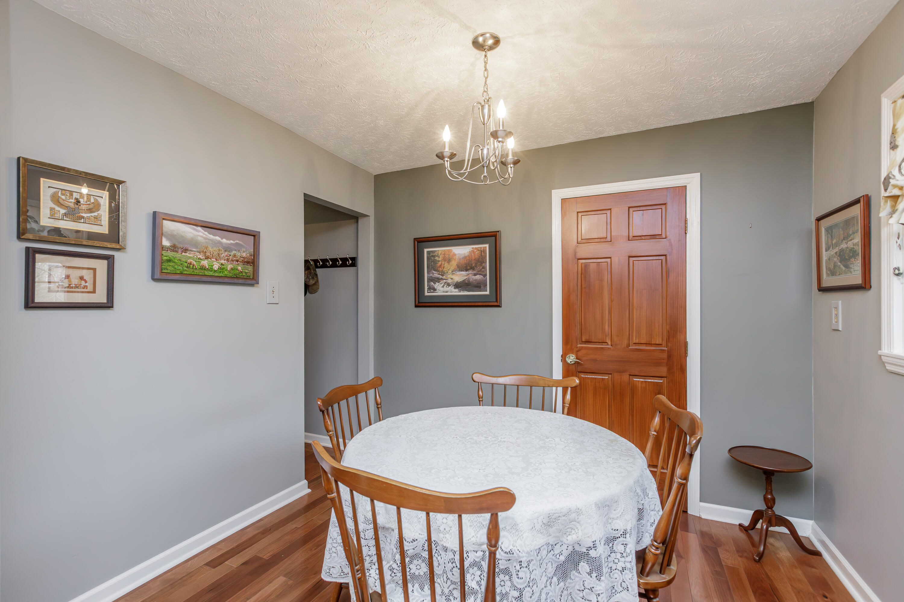 220 Evergreen Road Frankfort, KY 40601 - Photo 9 of 48 1-16