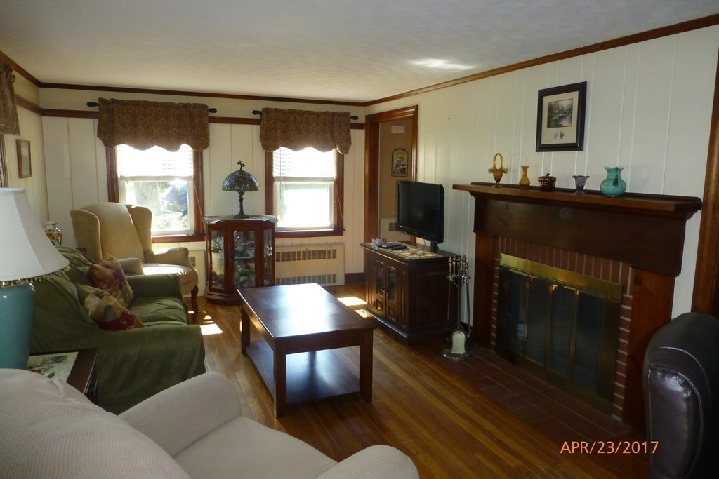 16 Stark Road Worcester, MA 01602 - Photo 11 of 25 Gallery Image 11
