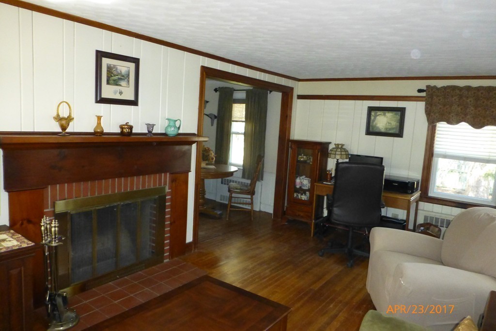 16 Stark Road Worcester, MA 01602 - Photo 12 of 25 Gallery Image 12