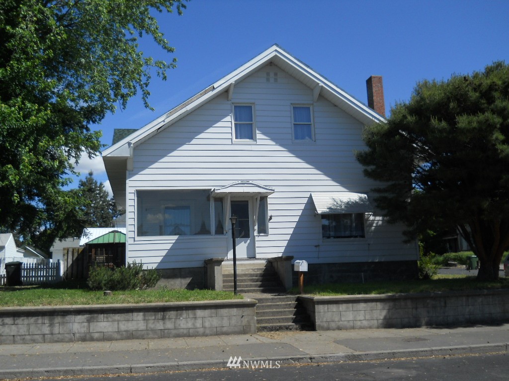 202 East 3rd Avenue Ritzville, WA 99169 - Photo 1 of 13