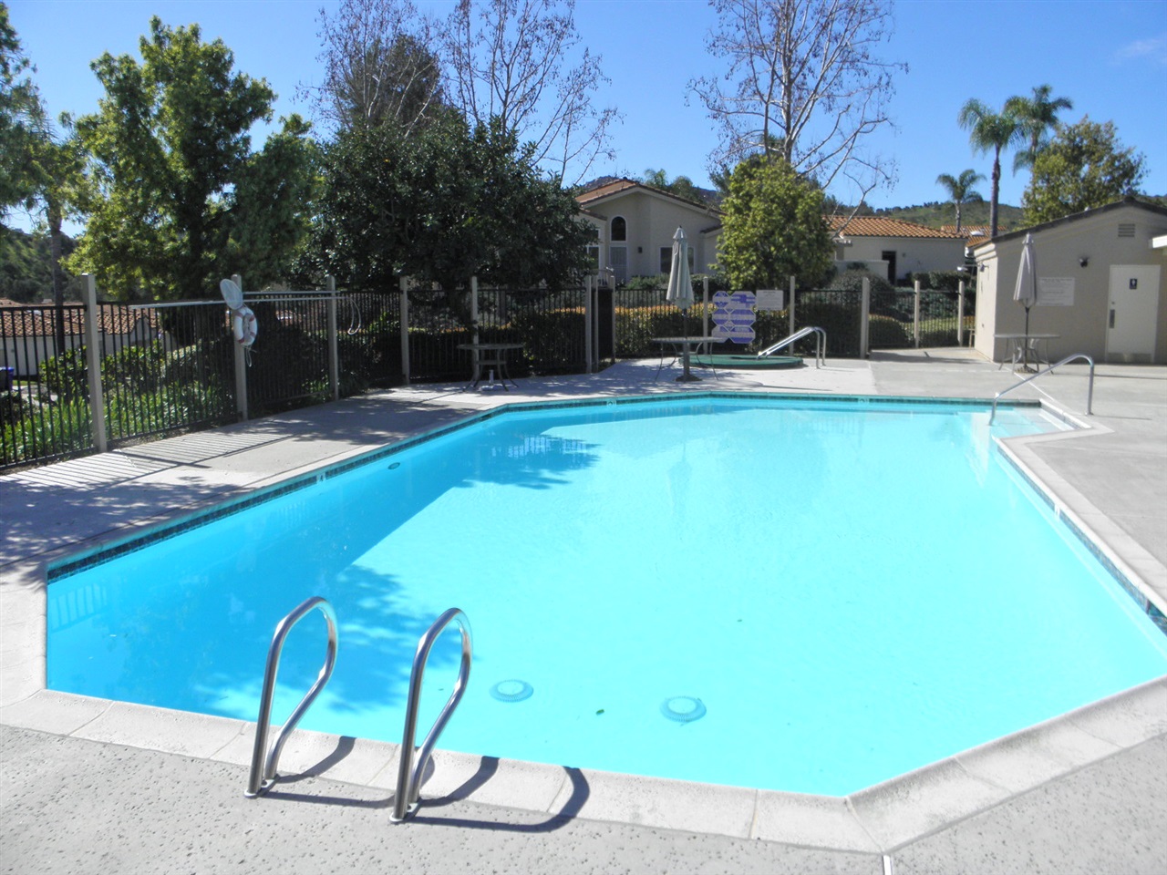 8965 Circle R View Lane Escondido, CA 92026 - Photo 22 of 25