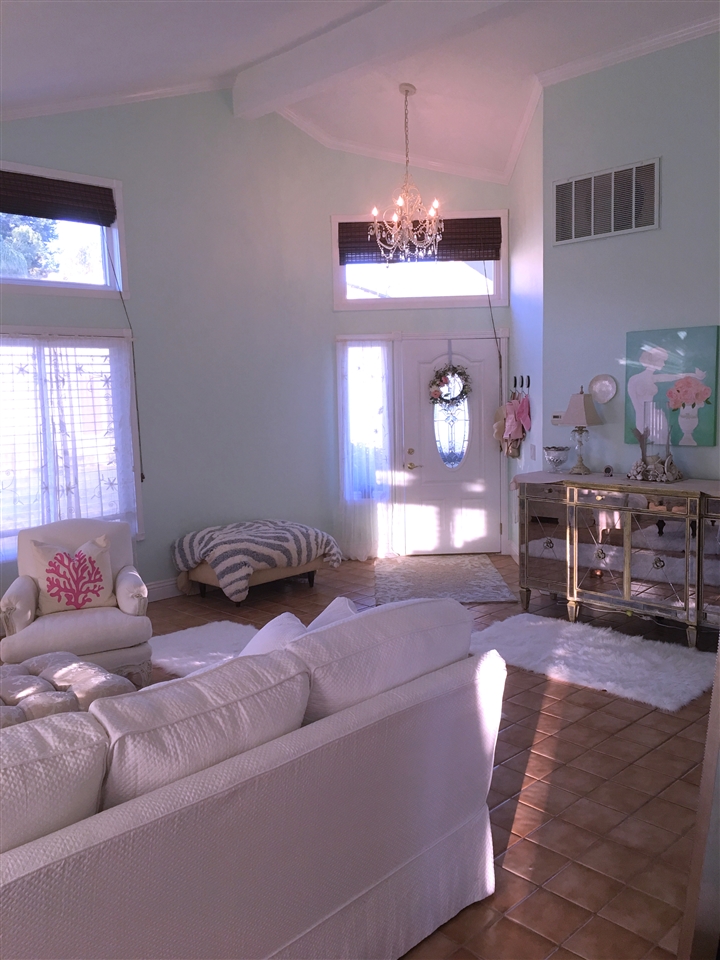8965 Circle R View Lane Escondido, CA 92026 - Photo 7 of 25