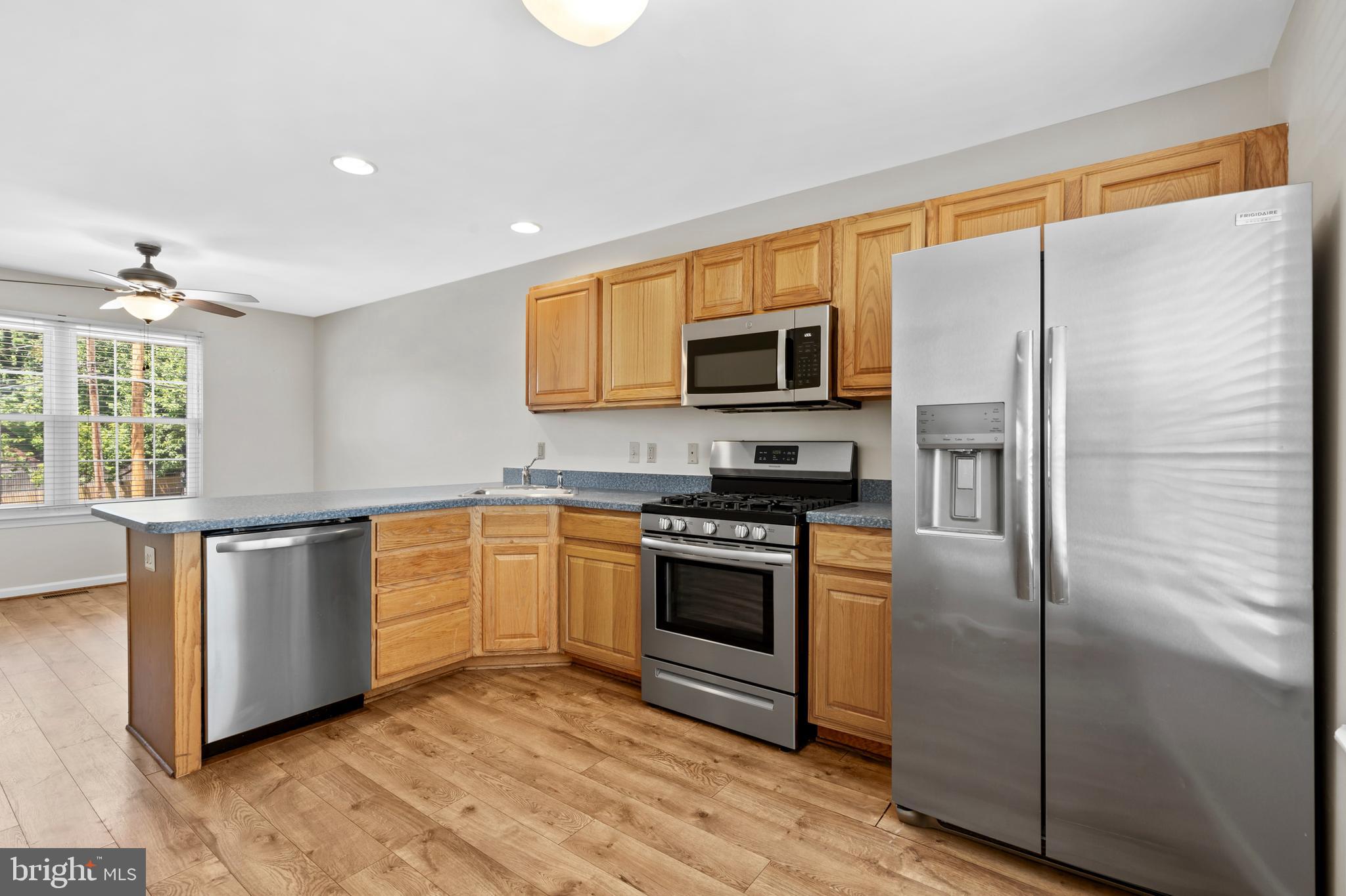 3 Righter Street Conshohocken, PA 19428 - Photo 2 of 26