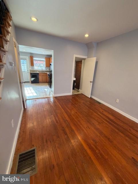 1124 Daly Street Philadelphia, PA 19148 - Photo 6 of 33