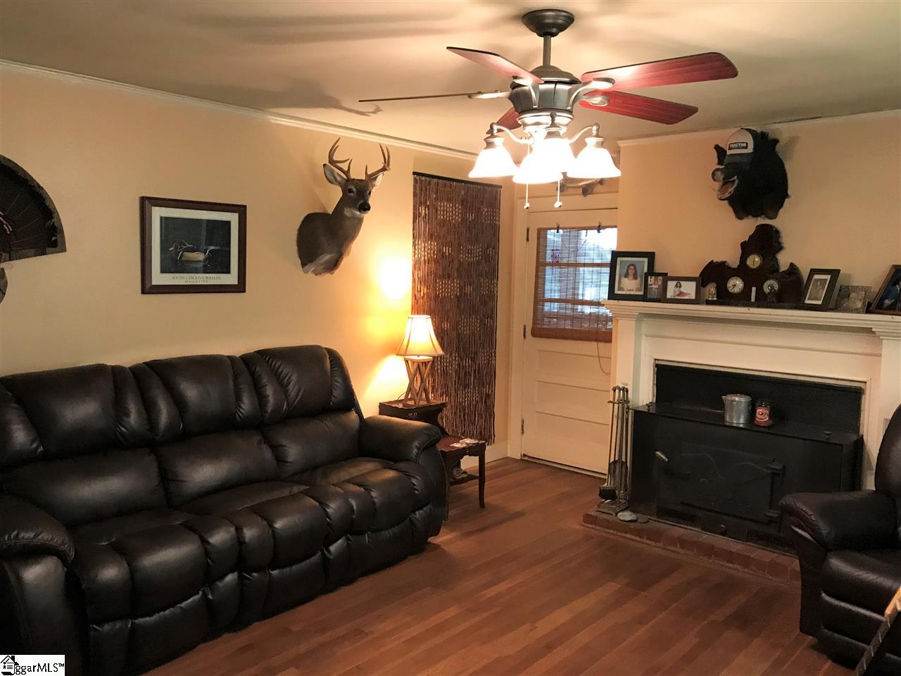 129 Garner Road Pickens, SC 29671 - Photo 8 of 30