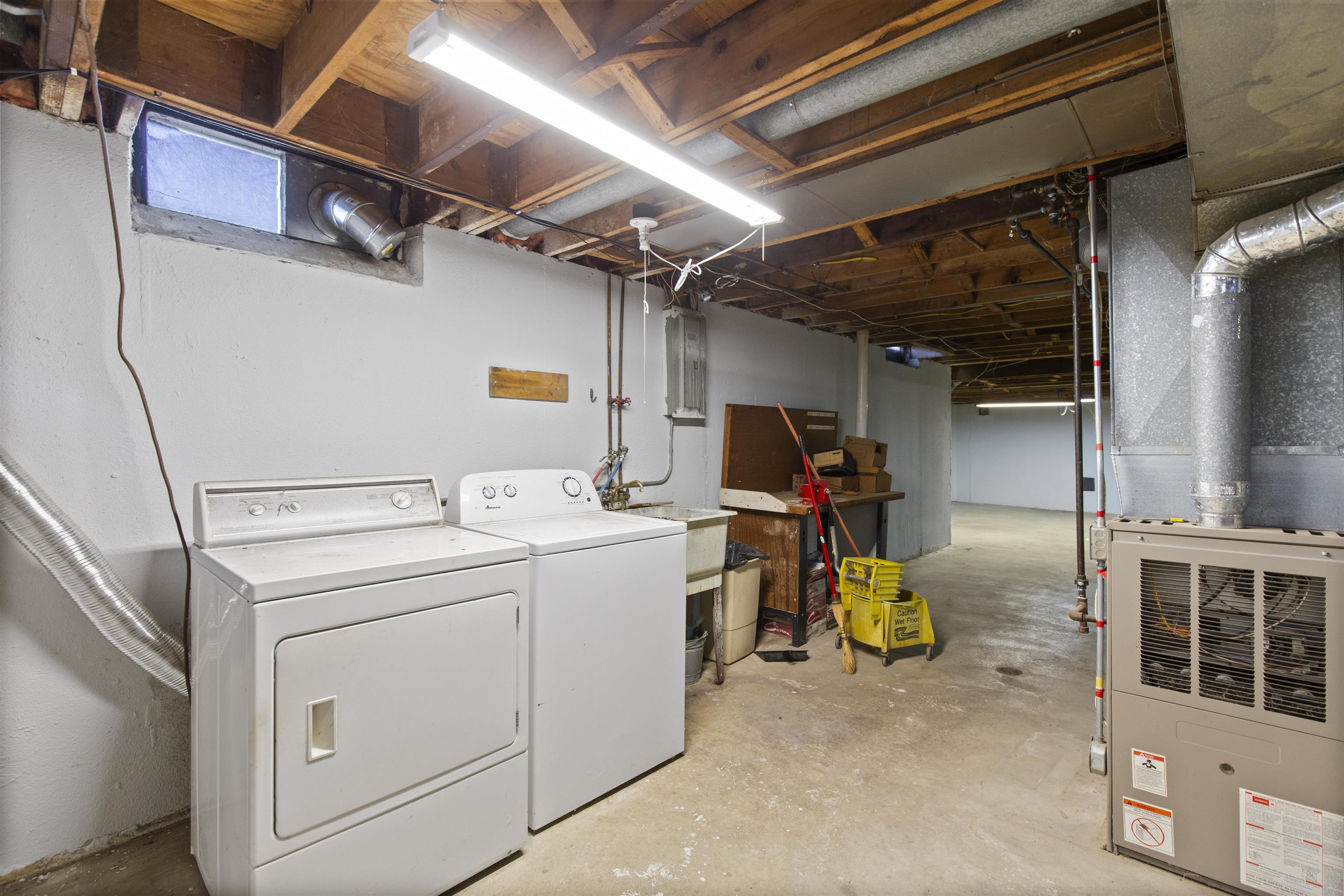 14155 Martin Road Warren, MI 48088 - Photo 31 of 40