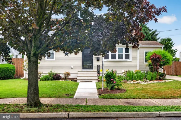 $419,999 | 224 Redfern Street, Hamilton, NJ 08610