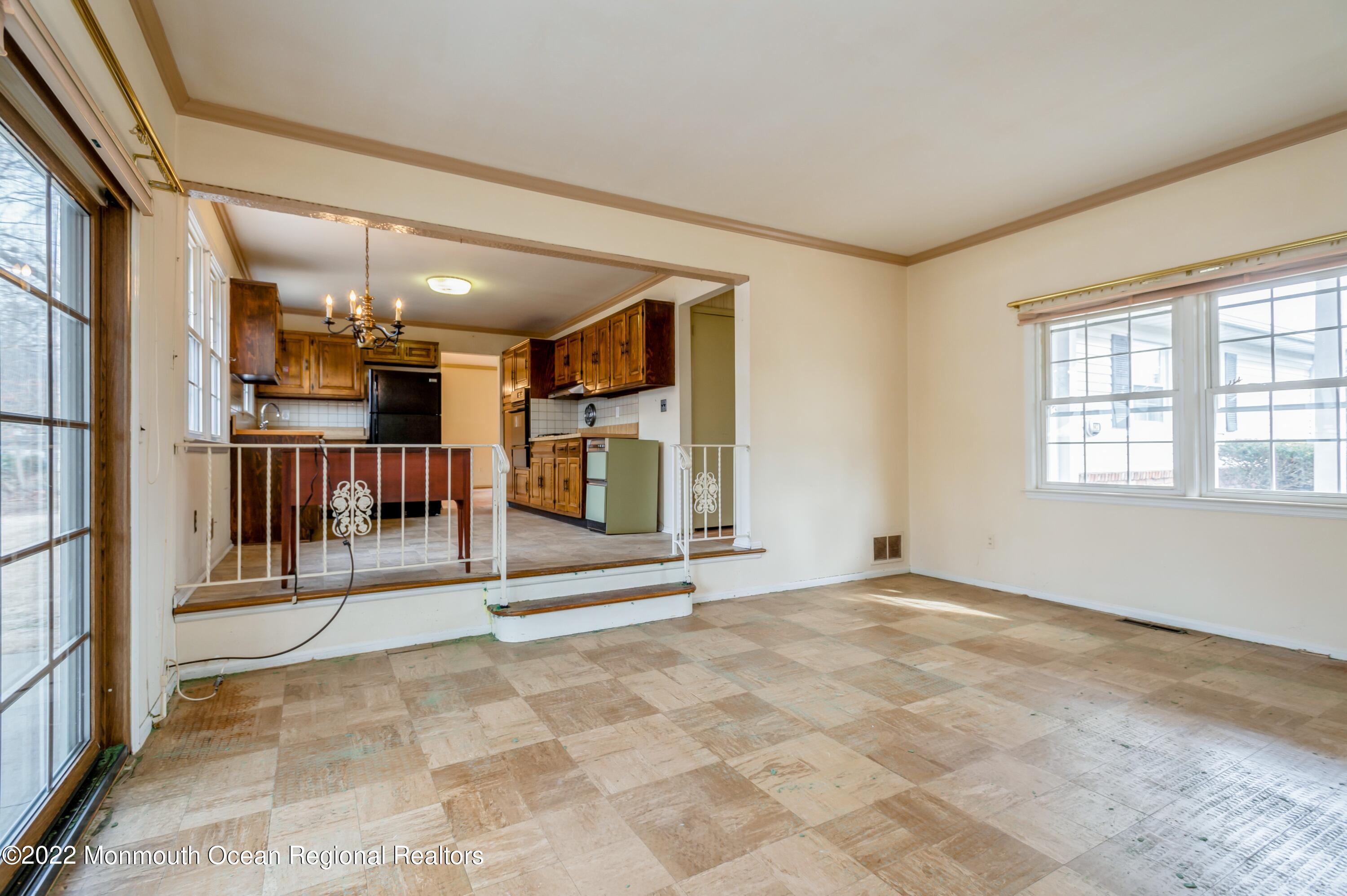 943 Middletown-Lincroft Road, Unit R Middletown, NJ 07748 - Photo 15 of 25 15_943MiddletownLincroftRd_3002_FamilyRo
