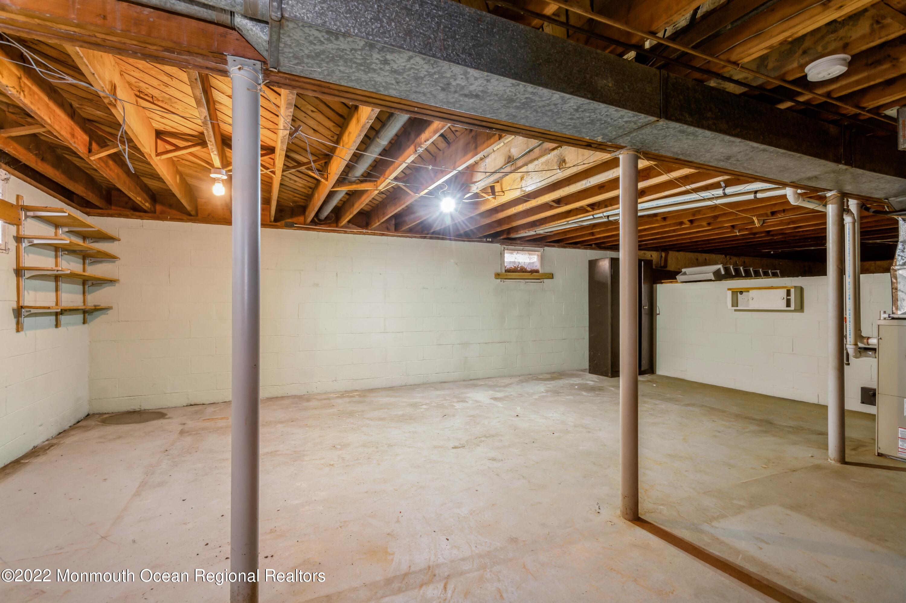 943 Middletown-Lincroft Road, Unit R Middletown, NJ 07748 - Photo 24 of 25 24_943MiddletownLincroftRd_22_Basement_H