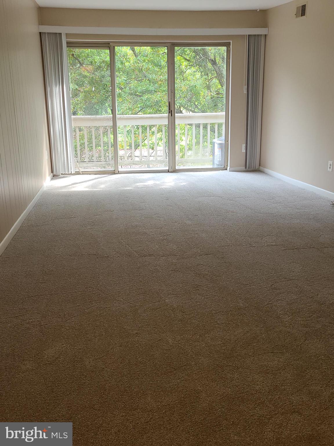 5802 Royal Ridge Drive Springfield, VA 22152 - Photo 8 of 25