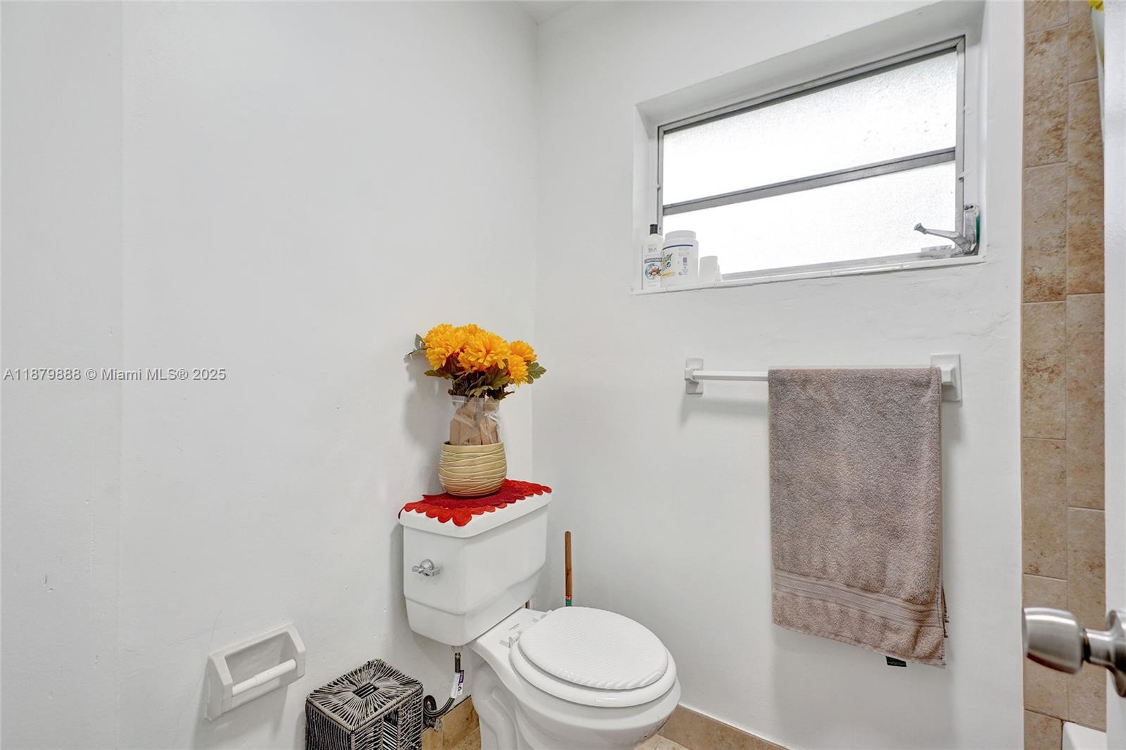 7610 Southwest 82nd Street, Unit J207 Miami, FL 33143 - Photo 15 of 22