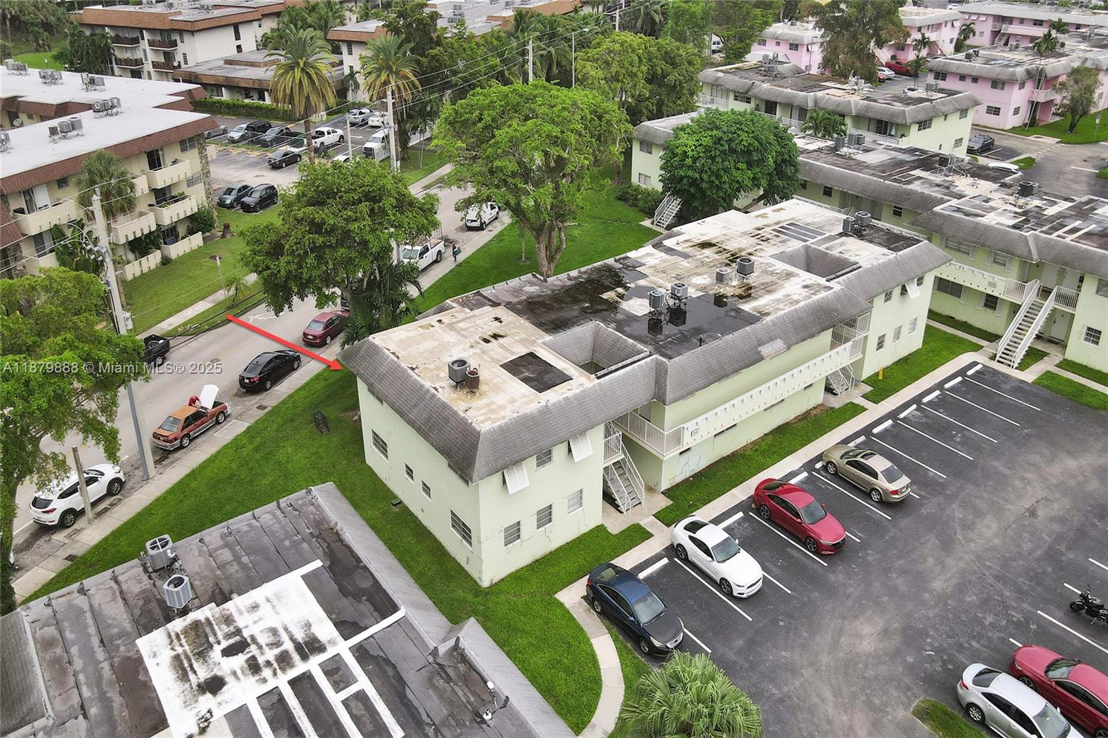 7610 Southwest 82nd Street, Unit J207 Miami, FL 33143 - Photo 5 of 22