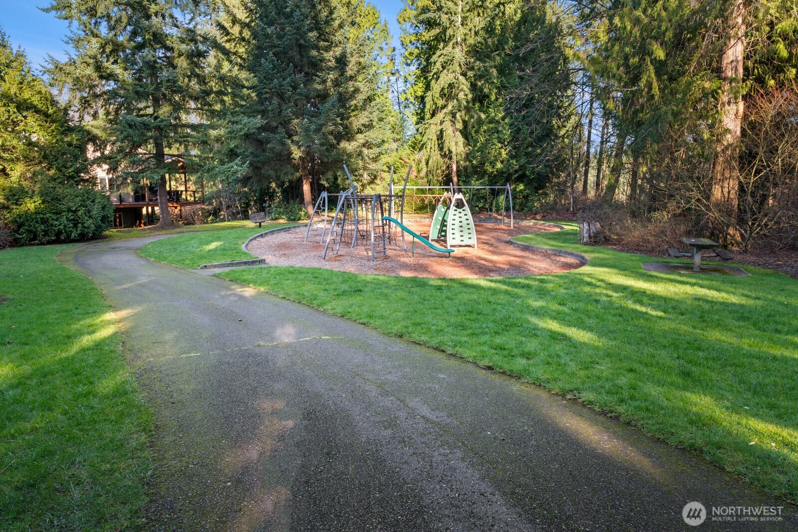 19640 88th Place Northeast Bothell, WA 98011 - Photo 33 of 37