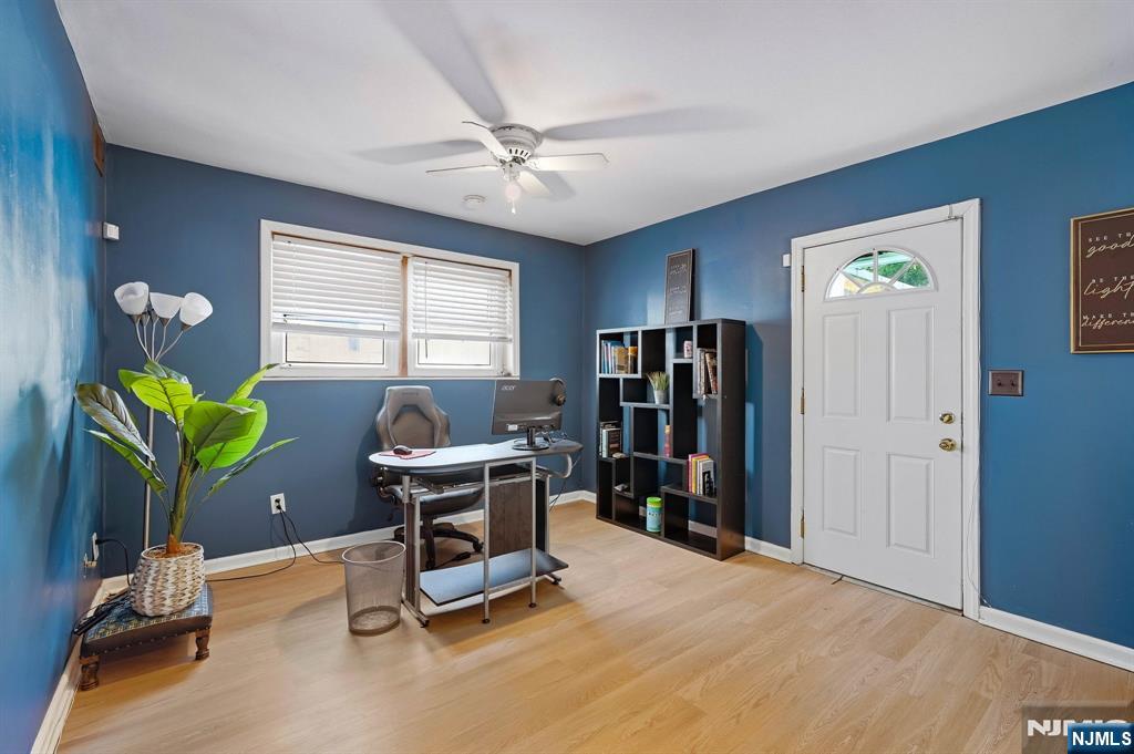 136 Van Buskirk Road Teaneck, NJ 07666 - Photo 34 of 49 Gallery Image 34
