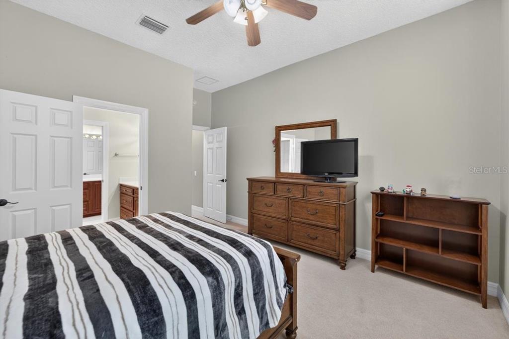15707 Cochester Road Tampa, FL 33647 - Photo 56 of 95