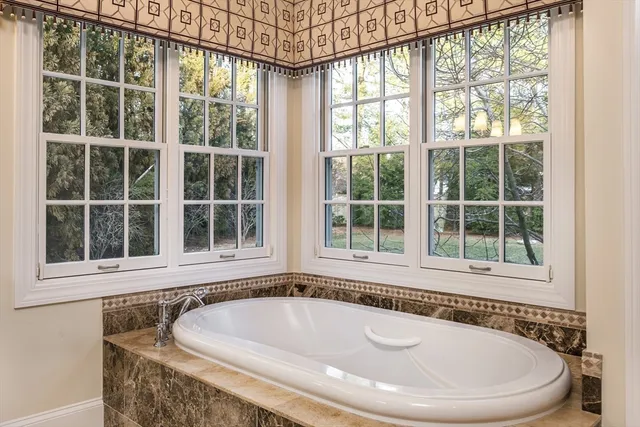 $18,000 | 568 Wellesley Street, Weston, MA 02493