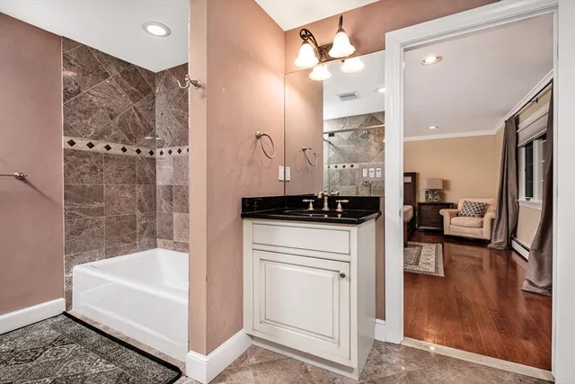 $18,000 | 568 Wellesley Street, Weston, MA 02493