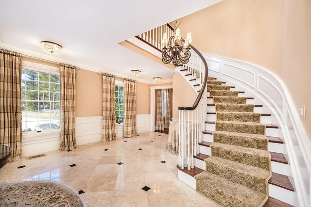 $18,000 | 568 Wellesley Street, Weston, MA 02493