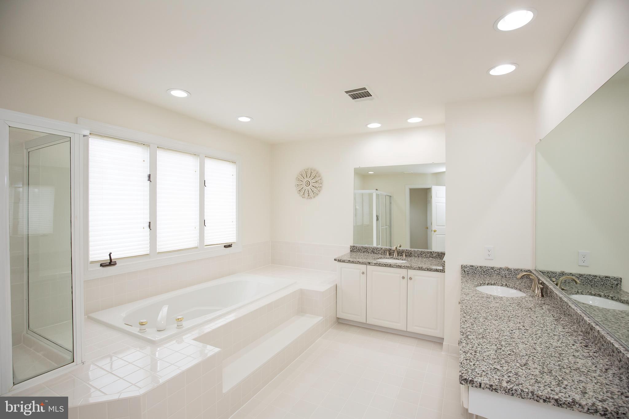 5466 Ashleigh Road Fairfax, VA 22030 - Photo 29 of 56 Gallery Image 29