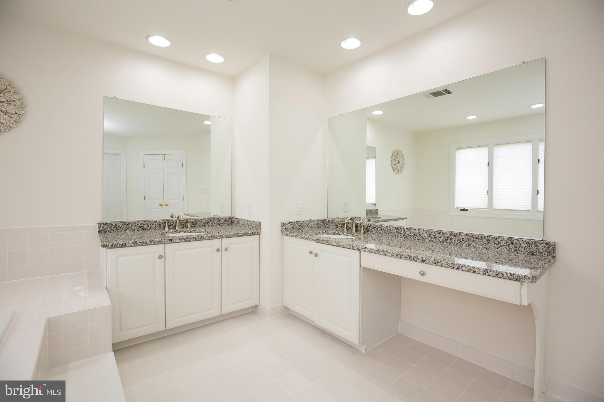 5466 Ashleigh Road Fairfax, VA 22030 - Photo 30 of 56 Gallery Image 30