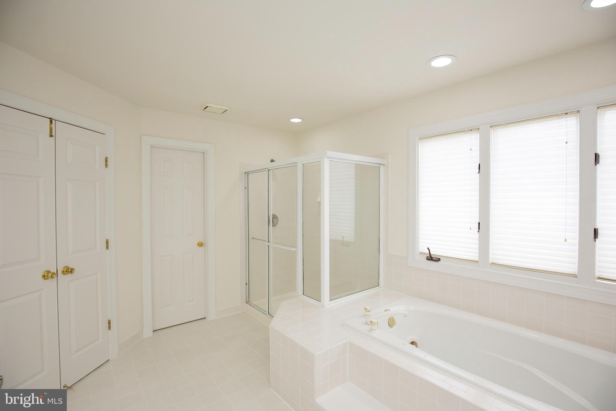5466 Ashleigh Road Fairfax, VA 22030 - Photo 31 of 56 Gallery Image 31