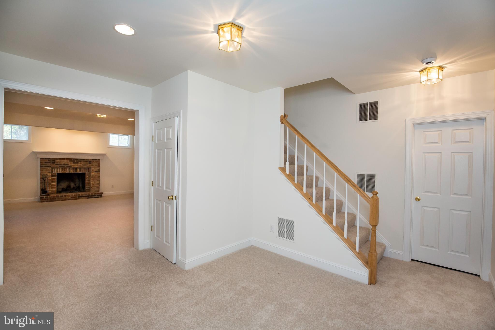5466 Ashleigh Road Fairfax, VA 22030 - Photo 41 of 56 Gallery Image 41