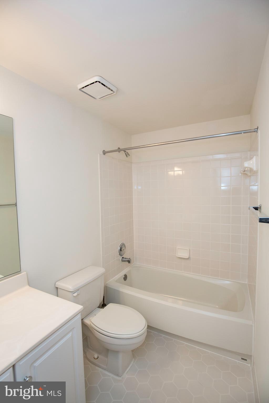 5466 Ashleigh Road Fairfax, VA 22030 - Photo 50 of 56 Gallery Image 50