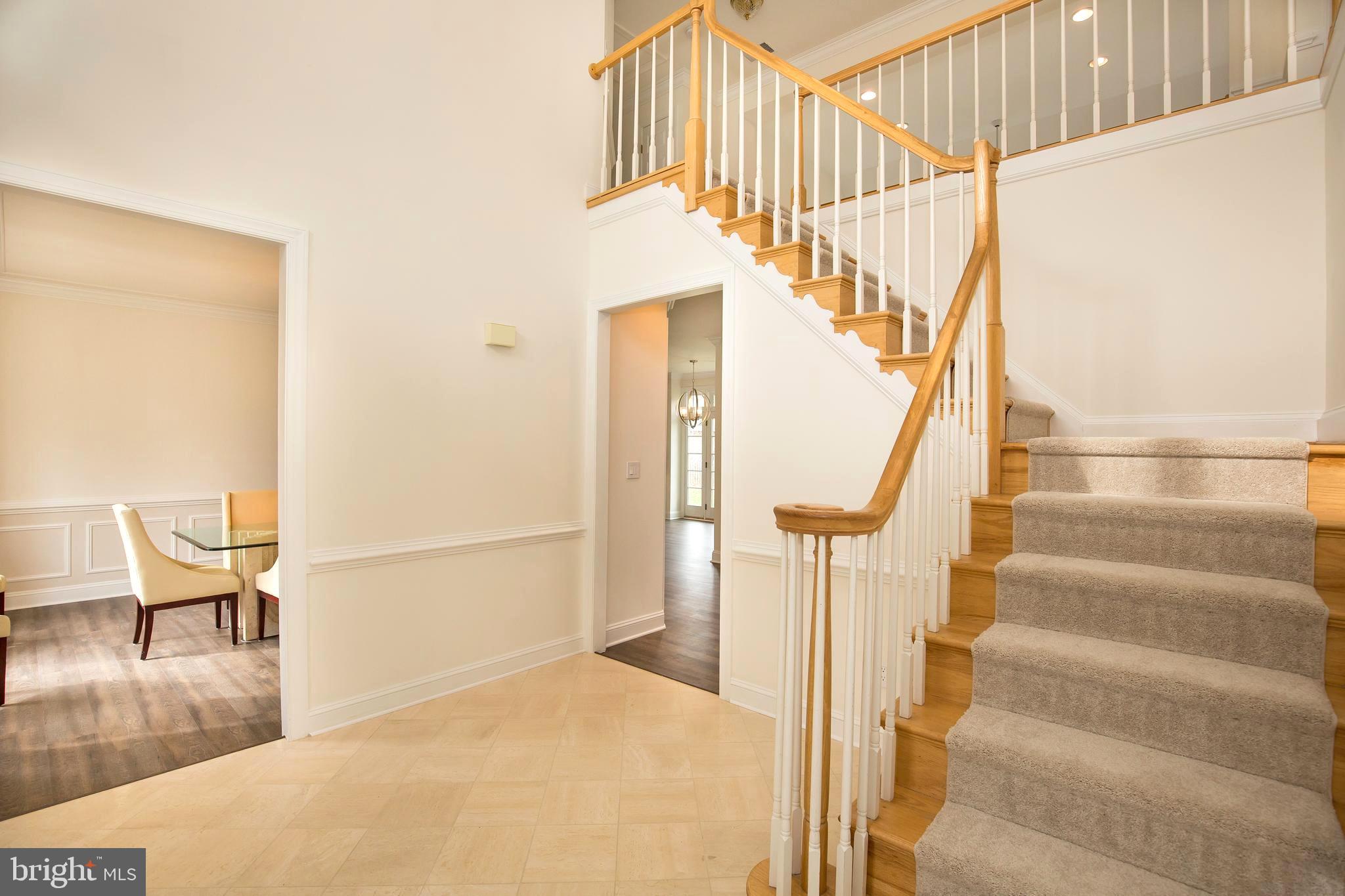 5466 Ashleigh Road Fairfax, VA 22030 - Photo 7 of 56 Gallery Image 7