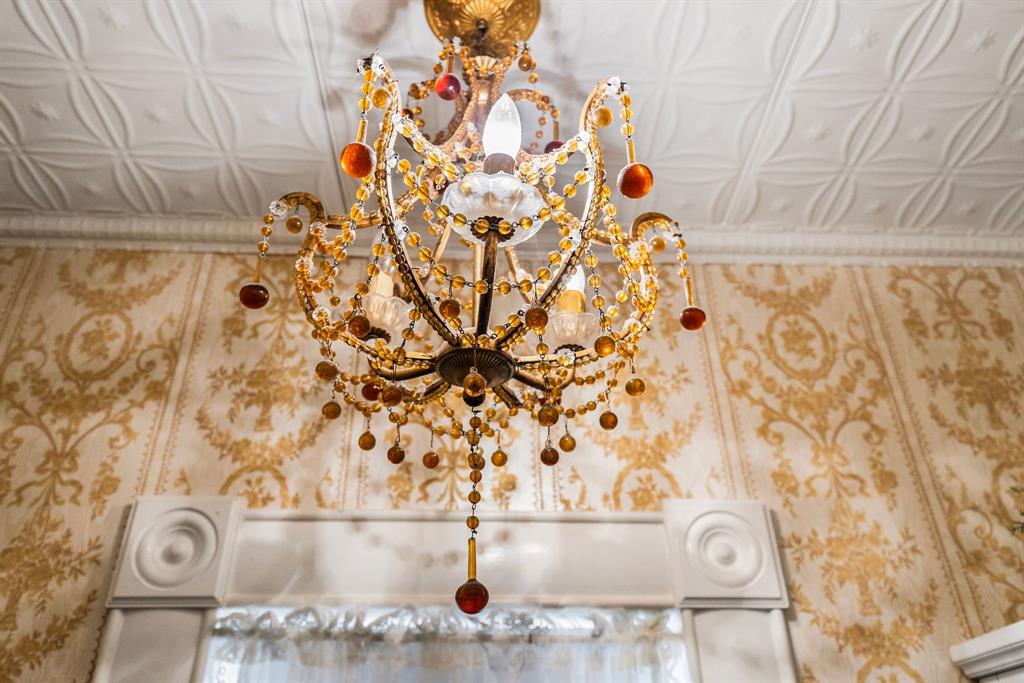 404 East Main Street Ladonia, TX 75449 - Photo 15 of 27 a bathroom with a shower curtain