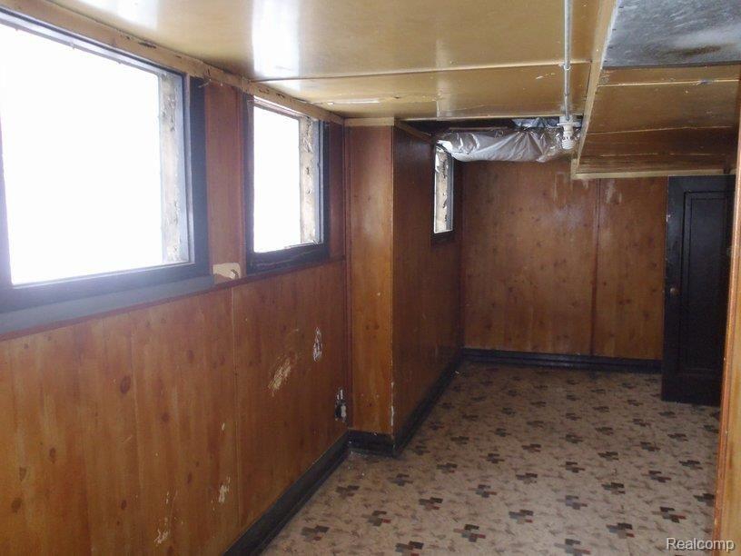 54 West James Street River Rouge, MI 48218 - Photo 10 of 10 9428_I.jpg