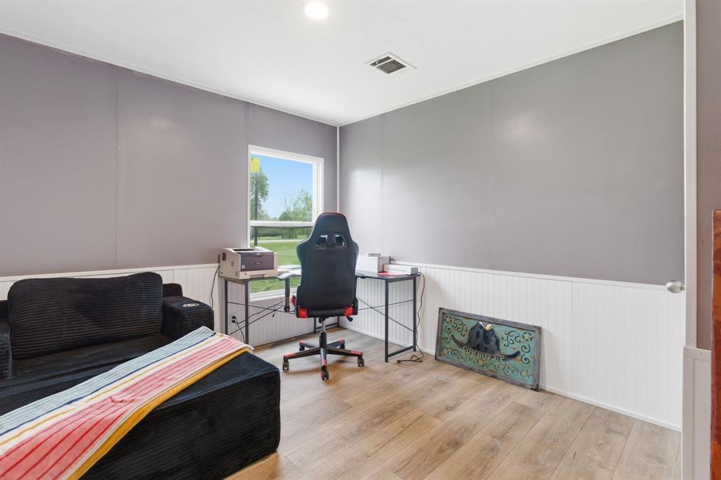 8792 Highway 67 Saltillo, TX 75478 - Photo 38 of 40 Bedroom #4