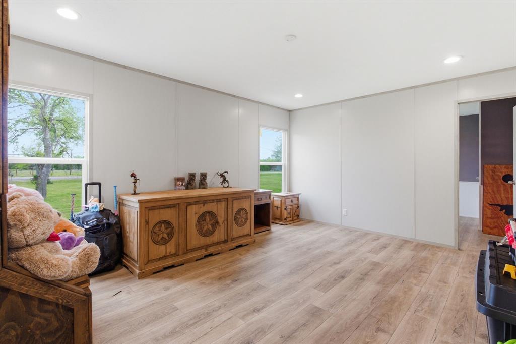 8792 Highway 67 Saltillo, TX 75478 - Photo 40 of 40 Second Living Area