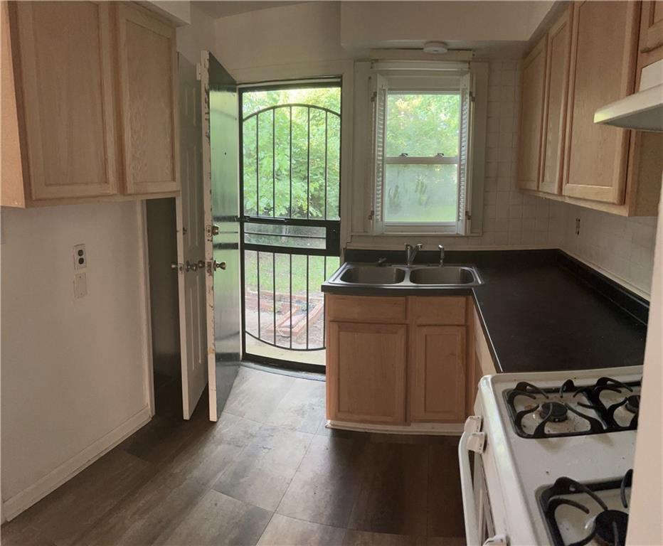 3631 North Riley Avenue Indianapolis, IN 46218 - Photo 8 of 21 Gallery Image 8