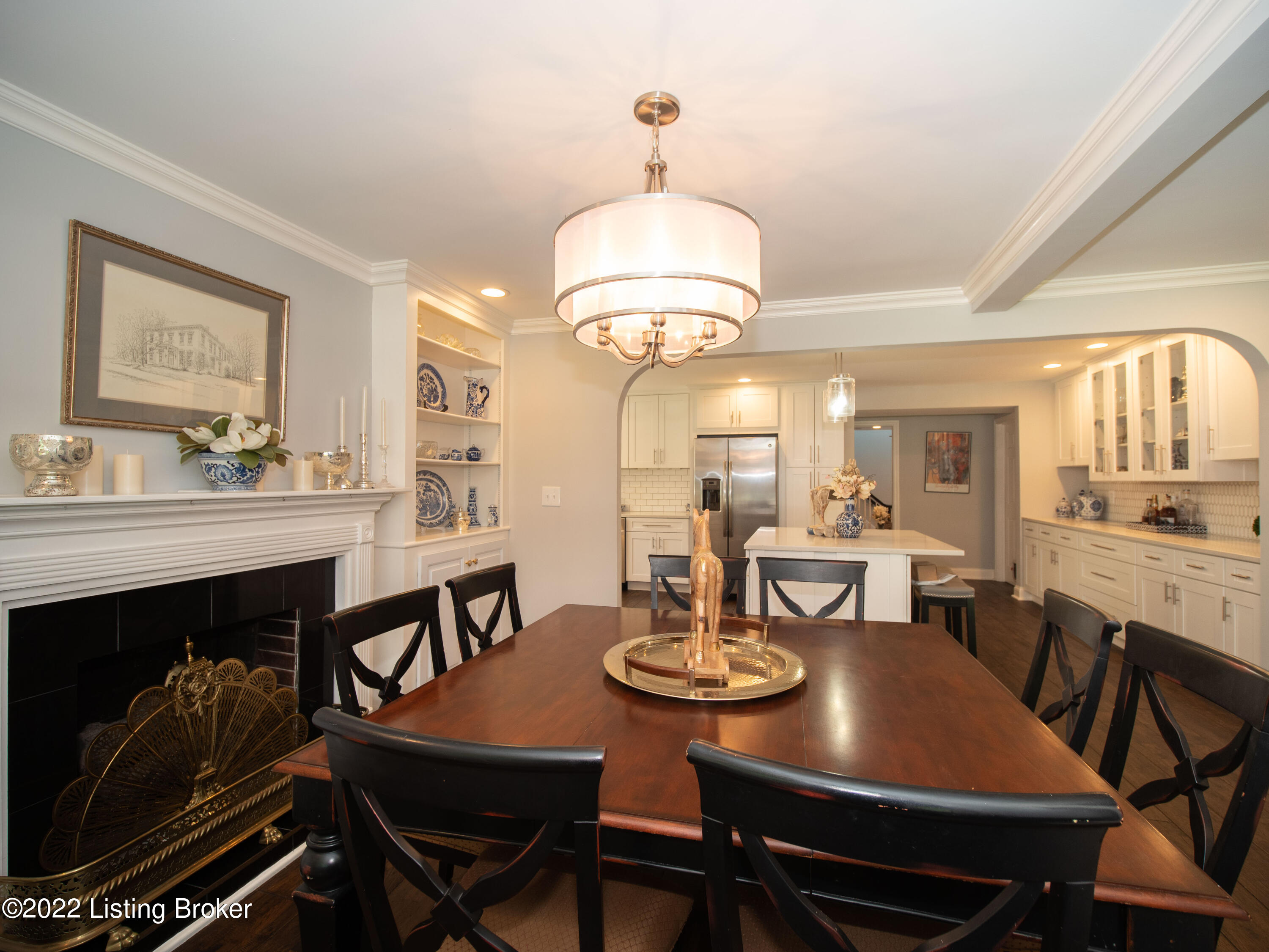 7206 Covered Bridge Road Prospect, KY 40059 - Photo 15 of 67 View into open concept kitchen
