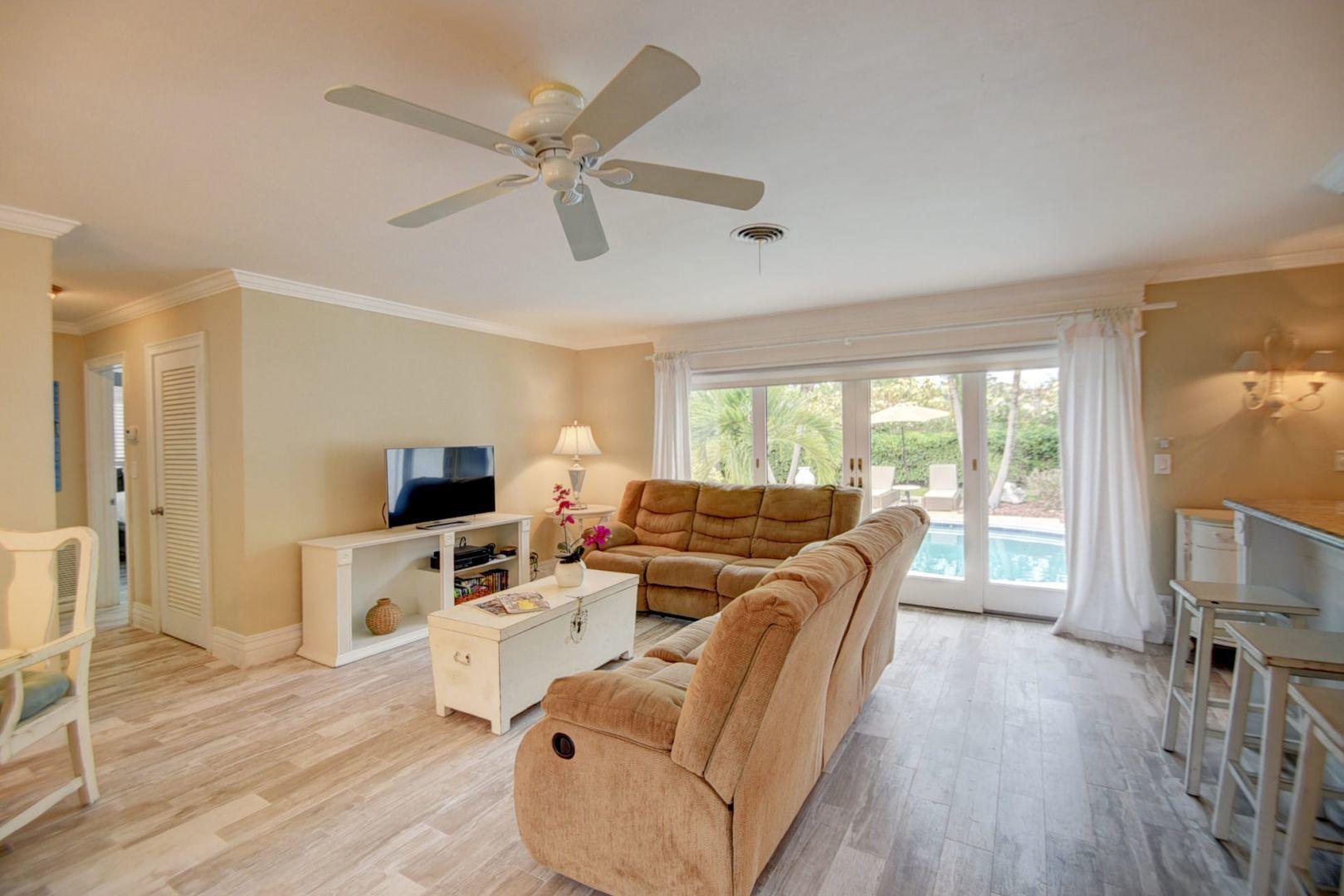 299 Southwest 7th Avenue Boca Raton, FL 33486 - Photo 19 of 37 18_dsc_1263_4_5_6_7