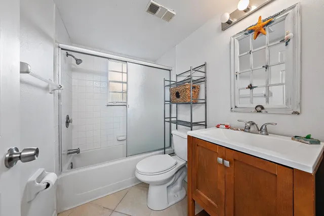 $184,000 | 1620 Southeast Green Acres Circle, Unit N104, Port St. Lucie, FL 34952