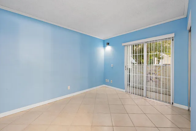 $184,000 | 1620 Southeast Green Acres Circle, Unit N104, Port St. Lucie, FL 34952