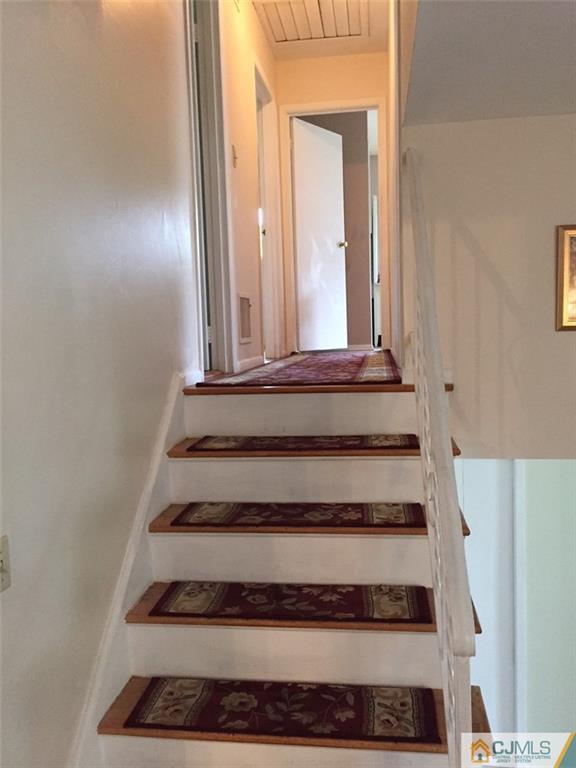 25 Rieder Road Edison, NJ 08817 - Photo 7 of 13 Gallery Image 7