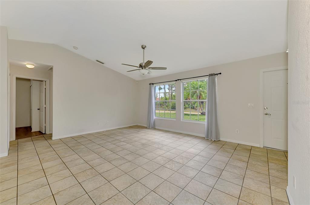 2920 Pascal Avenue North Port, FL 34286 - Photo 11 of 47