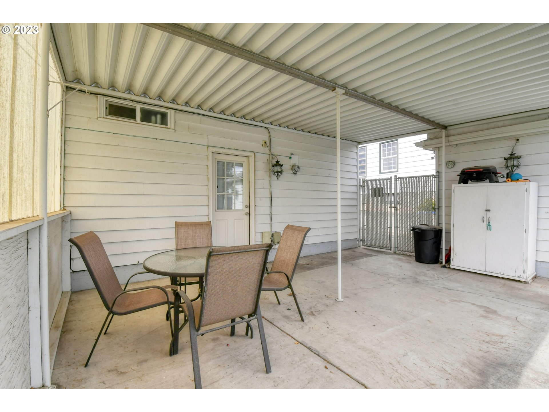 630 Northwest 9th Street Pendleton, OR 97801 - Photo 35 of 45 a view of a patio with table and chairs and a barbeque