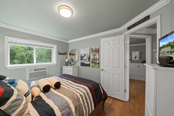 $239,000 | 227 Dewey Avenue, Unit 205, Fontana, WI 53125