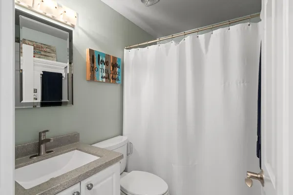$239,000 | 227 Dewey Avenue, Unit 205, Fontana, WI 53125