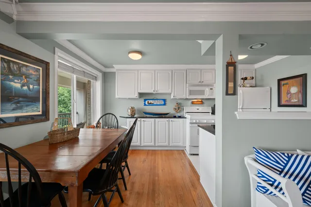 $244,000 | 227 Dewey Avenue, Unit 205, Fontana, WI 53125