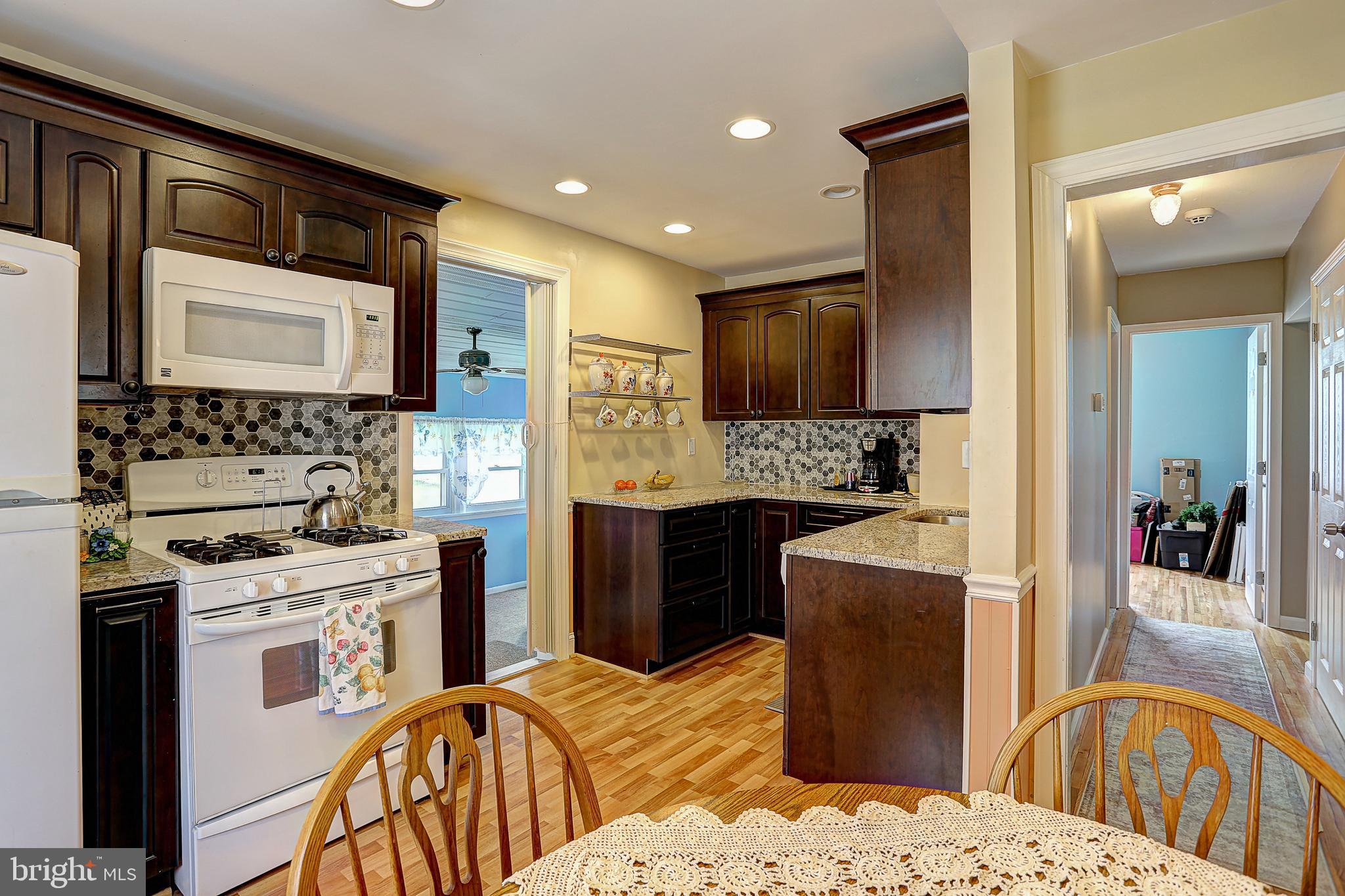 408 Cedar Hill Road Baltimore, MD 21225 - Photo 13 of 31 Gallery Image 13